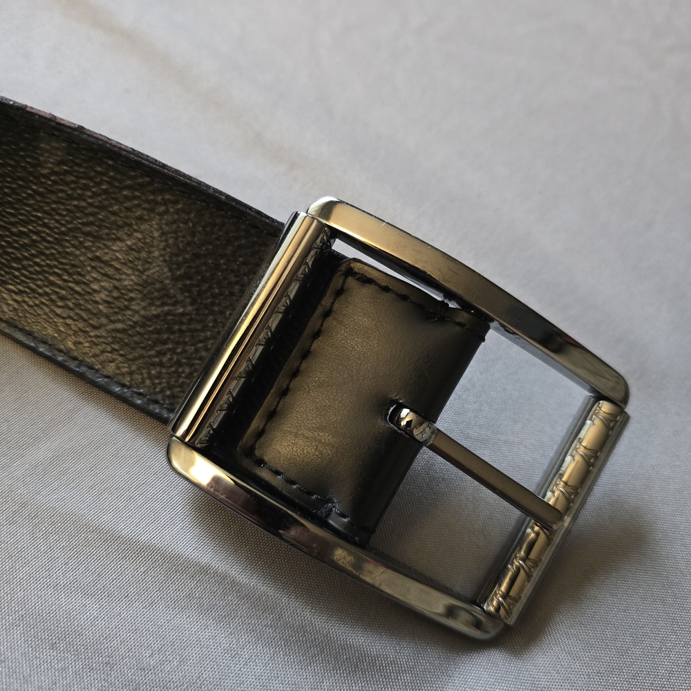 Louis Vuitton Black Leather Belt
